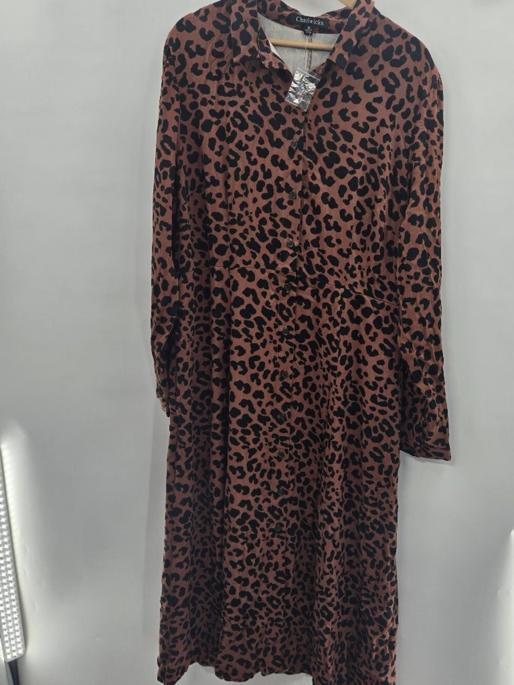 Chadwicks Brown Leopard Print Long Sleeved Button Maxi Shirt Dress Size 18 NWOT